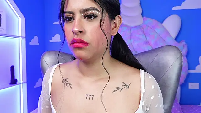 miss romyna online show from 31, 1, 2025