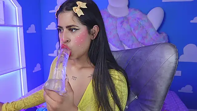 miss romyna online show from 26, 9, 2025