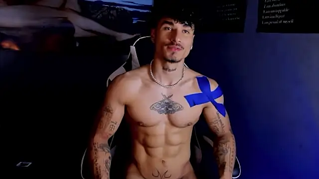 Snapshot of Thomas_Fit1 chatting on 30, 4, 2026 Thomas Fit1 online show from 30, 4, 2026