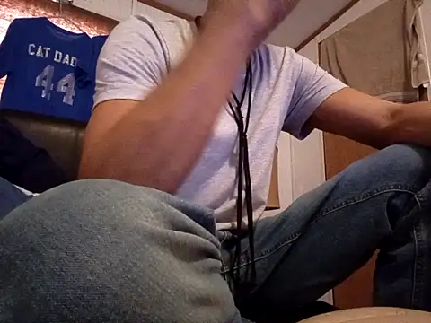 Xoc8  online show from 13, 3, 2025