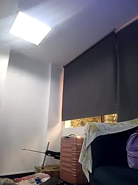 AnthonelaDuque online show from 2, 12, 2025