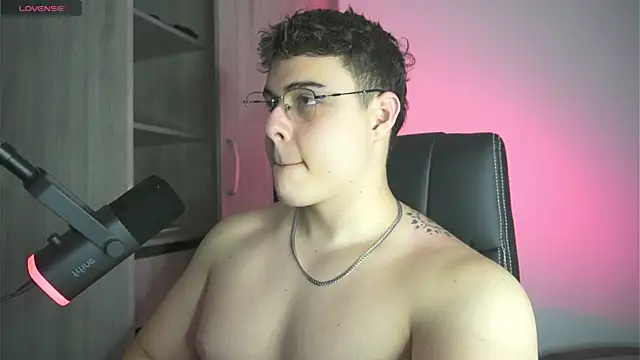 Snapshot of odin_blake chatting on 9, 3, 2025 odin blake online show from 9, 3, 2025