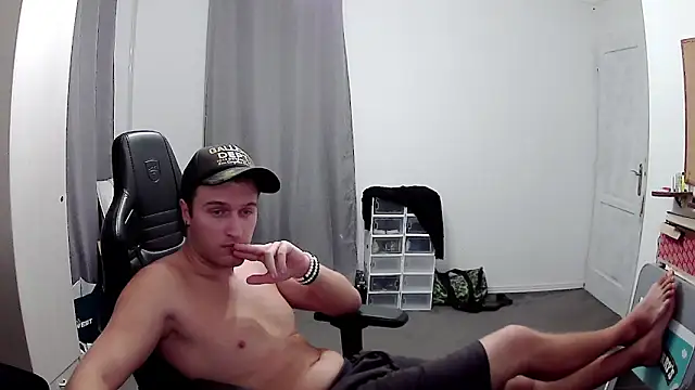 PKrisztian online show from 28, 9, 2025