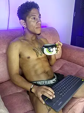 Snapshot of Palo_santo chatting on 21, 5, 2026 Palo santo online show from 21, 5, 2026