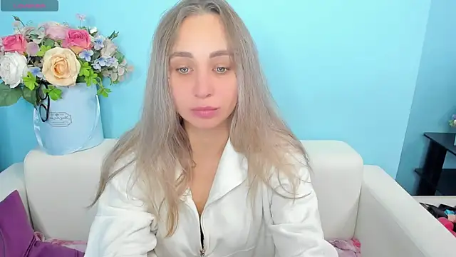 PerfectJulllia online show from 12, 5, 2026