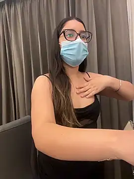 jAsMinE678 online show from 16, 6, 2026