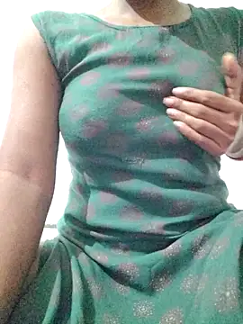 rituporna2004 online show from 2, 12, 2025