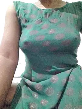 rituporna2004 online show from 5, 12, 2025