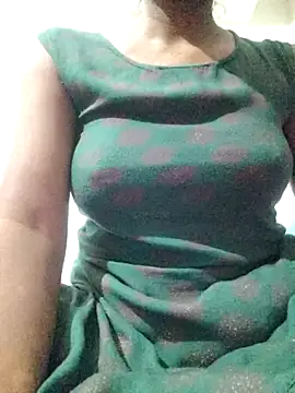 rituporna2004 online show from 3, 2, 2026