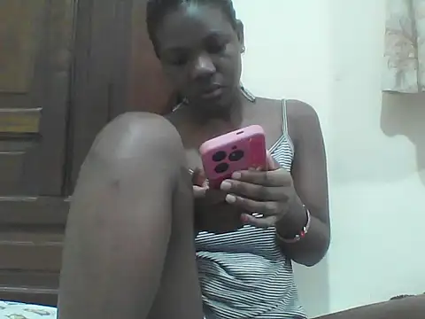 Ebony Sweetcandy online show from 21, 4, 2026