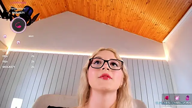 Maia Collins online show from 27, 4, 2026