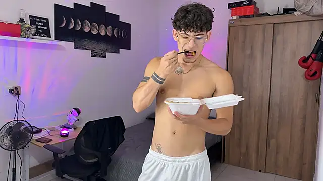 Kisan Smith online show from 27, 10, 2025