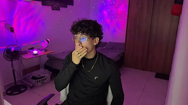 Kisan Smith online show from 18, 12, 2025