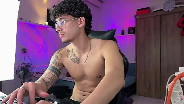 Kisan Smith online show from 22, 4, 2026