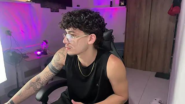 Kisan Smith online show from 25, 4, 2026