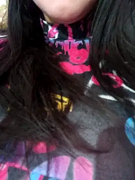 Snapshot of Noraa5 chatting on 28, 11, 2025 Noraa5 online show from 28, 11, 2025