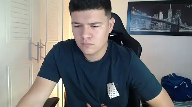 Snapshot of Plug_Control chatting on 3, 12, 2024 Plug Control online show from 3, 12, 2024