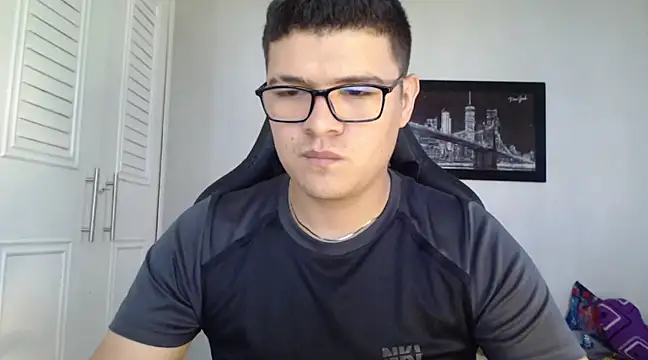 Snapshot of Plug_Control chatting on 30, 1, 2025 Plug Control online show from 30, 1, 2025