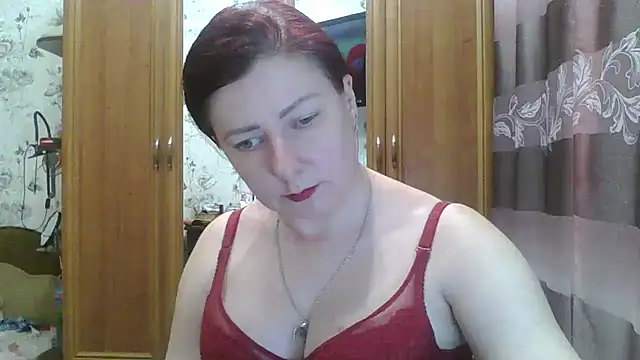 Snapshot of SophieNightAh chatting on 10, 12, 2024 SophieNightAh online show from 10, 12, 2024