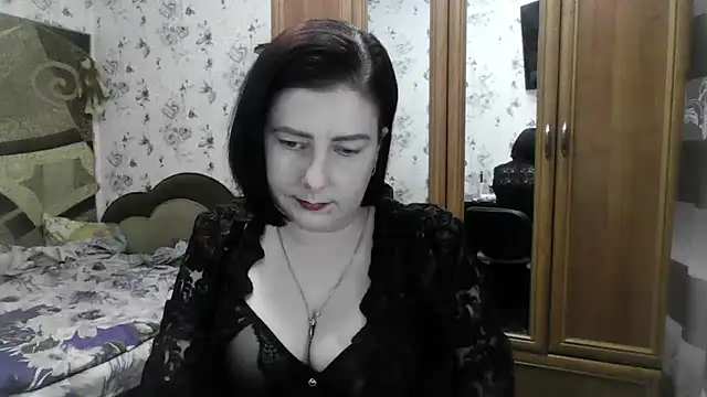 Snapshot of SophieNightAh chatting on 30, 10, 2025 SophieNightAh online show from 30, 10, 2025