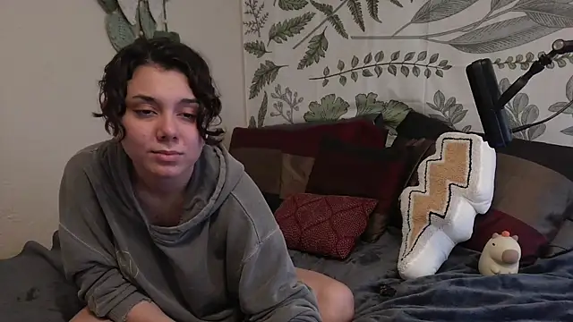 Snapshot of punkpuppy_ chatting on 6, 1, 2025 punkpuppy online show from 6, 1, 2025