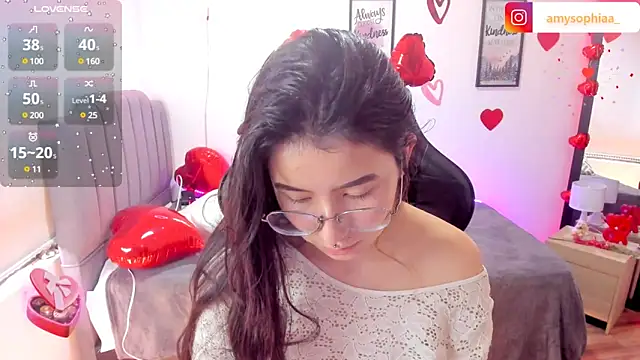 Amy joones online show from 18, 2, 2025