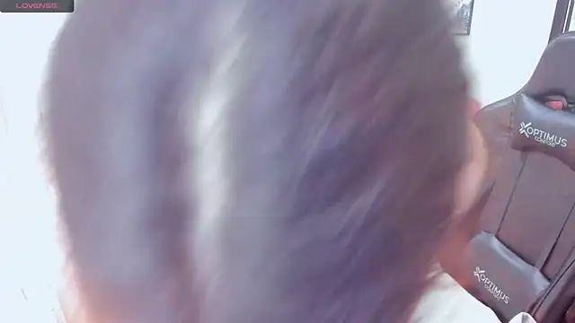 Amy joones online show from 5, 11, 2025