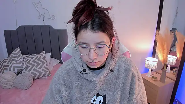 Amy joones online show from 9, 4, 2026