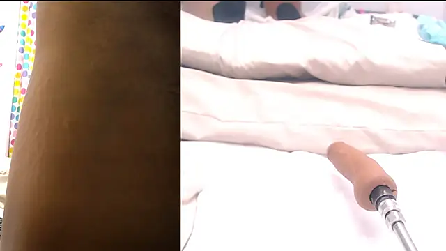 Snapshot of Rubidaniells chatting on 8, 3, 2025 Rubidaniells online show from 8, 3, 2025