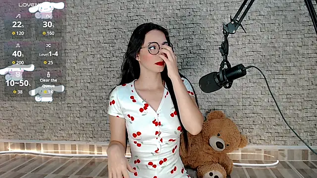 emma unu online show from 6, 6, 2026