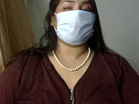 Snapshot of cutelady65 chatting on 18, 7, 2026 cutelady65 online show from 18, 7, 2026