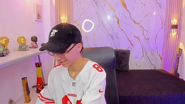 Nikolay Gregori online show from 22, 4, 2026