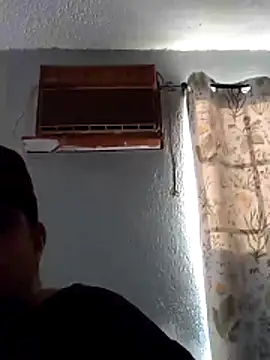 Miguel16i online show from 12, 1, 2025