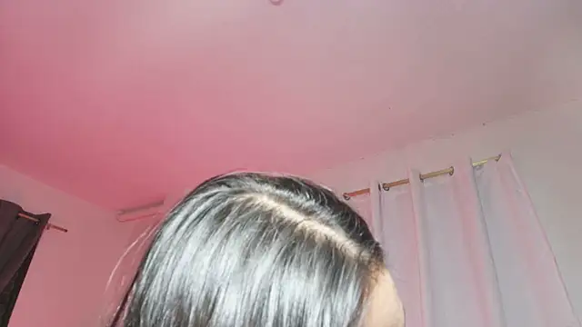 Snapshot of emy_colee chatting on 22, 5, 2026 emy colee online show from 22, 5, 2026