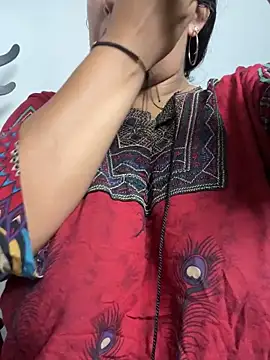 Snapshot of kalpanaaishaa chatting on 29, 4, 2026 kalpanaaishaa online show from 29, 4, 2026