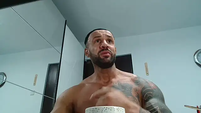 Magnificmuscles89 online show from 2, 3, 2026