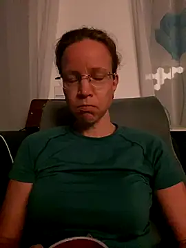 AnnikaRose online show from 24, 11, 2025