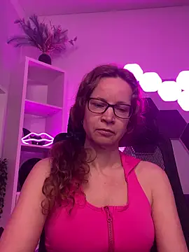 AnnikaRose online show from 24, 4, 2026