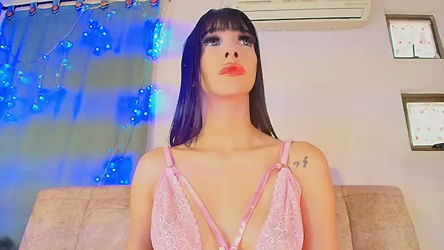 liccy hall online show from 22, 12, 2025