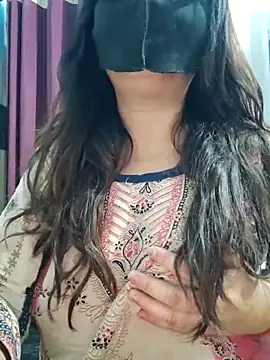 Aishwaryaa 69 online show from 26, 4, 2026