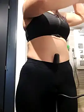 Kitty Doll69 online show from 13, 12, 2024