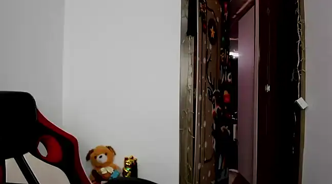 Sweet-Suck69 online show from 28, 12, 2024