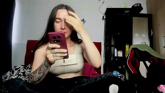 Sweet-Suck69 online show from 23, 9, 2025