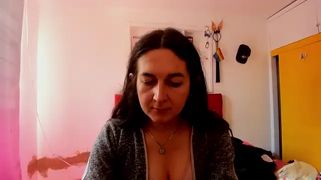 Sweet-Suck69 online show from 25, 4, 2026