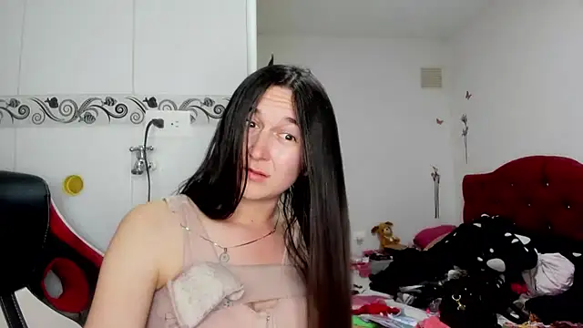 Sweet-Suck69 online show from 24, 6, 2026