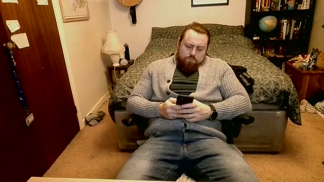 Hairy Guy30 online show from 11, 1, 2025