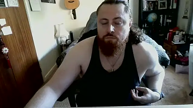 Hairy Guy30 online show from 12, 6, 2026
