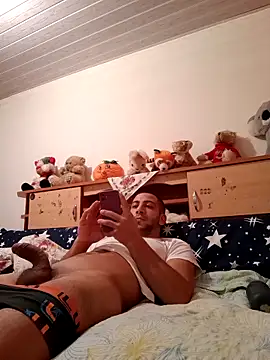 Snapshot of emea4 chatting on 15, 2, 2026 emea4 online show from 15, 2, 2026