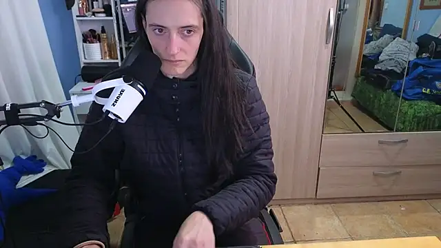 MemiKouki online show from 16, 1, 2025