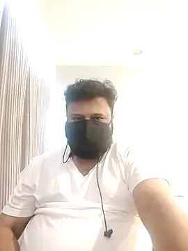Hunk-Hand6 online show from 1, 5, 2026